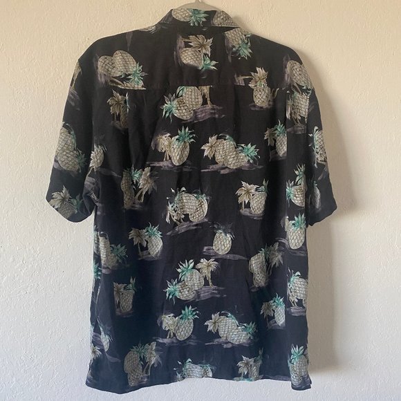 Tommy Bahama Mens Shirt Island Modern Fit Size L Hawaiian Pineapple 100% Silk - Picture 7 of 11